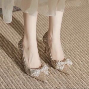 Elegant Glitter Heels with Bow